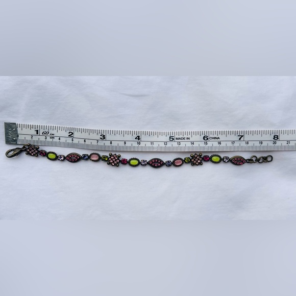 Sorrelli Pink and Green Stone Boho Chic/Cottage Core link Bracelet - Picture 2 of 2